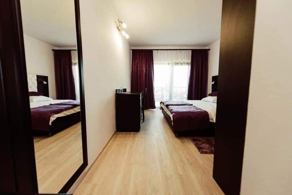 Pensiunea Emris Spatac Bagian luar foto