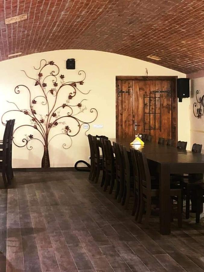Pensiunea Emris Spatac Bagian luar foto